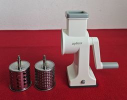 *Zyliss* Mini Trommelraffel - Nuss und Gemüsereibe