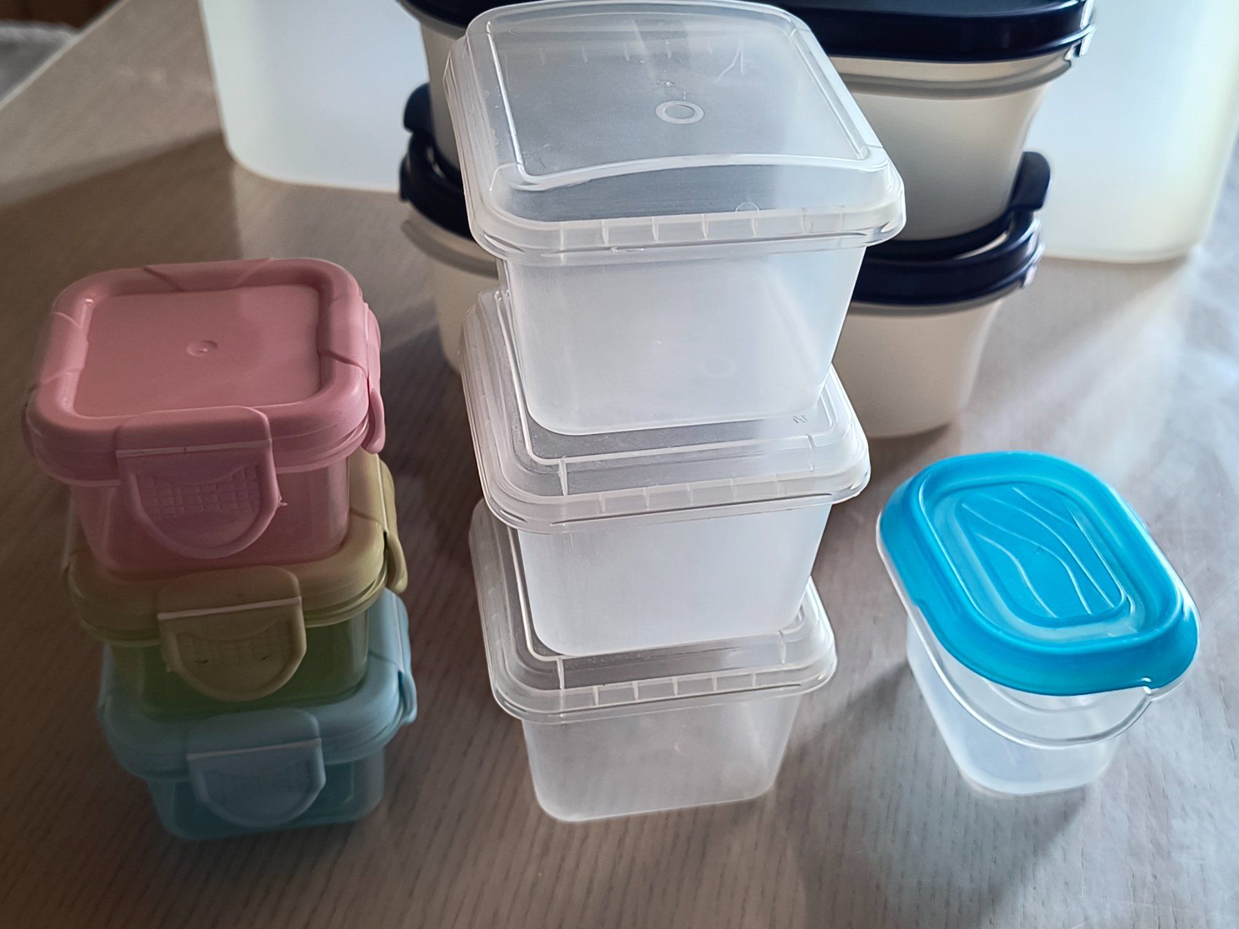 Tupperware Contenitori & Simili: Tupperware 9 teiliges Aufbewahrungsbehälter Set – Usato da Neuhausen am Rheinfall venduto da VALAMA 6