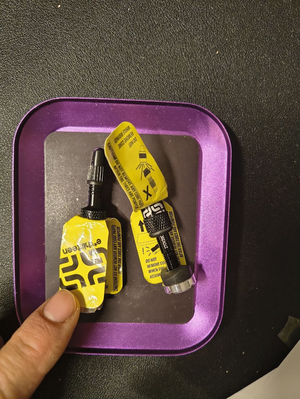 Accessori per altri veicoli: e*thirteen valvole tubeless – Nuovo e nell'imballaggio originale da Tegna venduto da van_9cdw