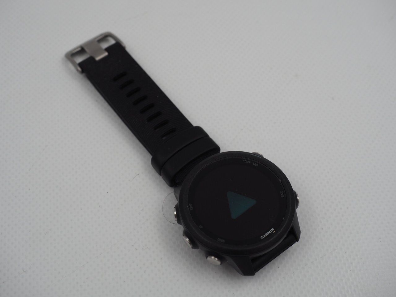 Garmin Smartwatch: GARMIN Forerunner 245 Smartwatch (26080852) – D'occasion à Zürich par fundsachenverkauf 1