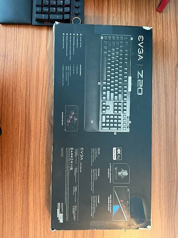 Tastaturen: [NEUF] Clavier Mécanique EVGA - RGB – Gebraucht aus Chavannes-Renens von Ty_no 1