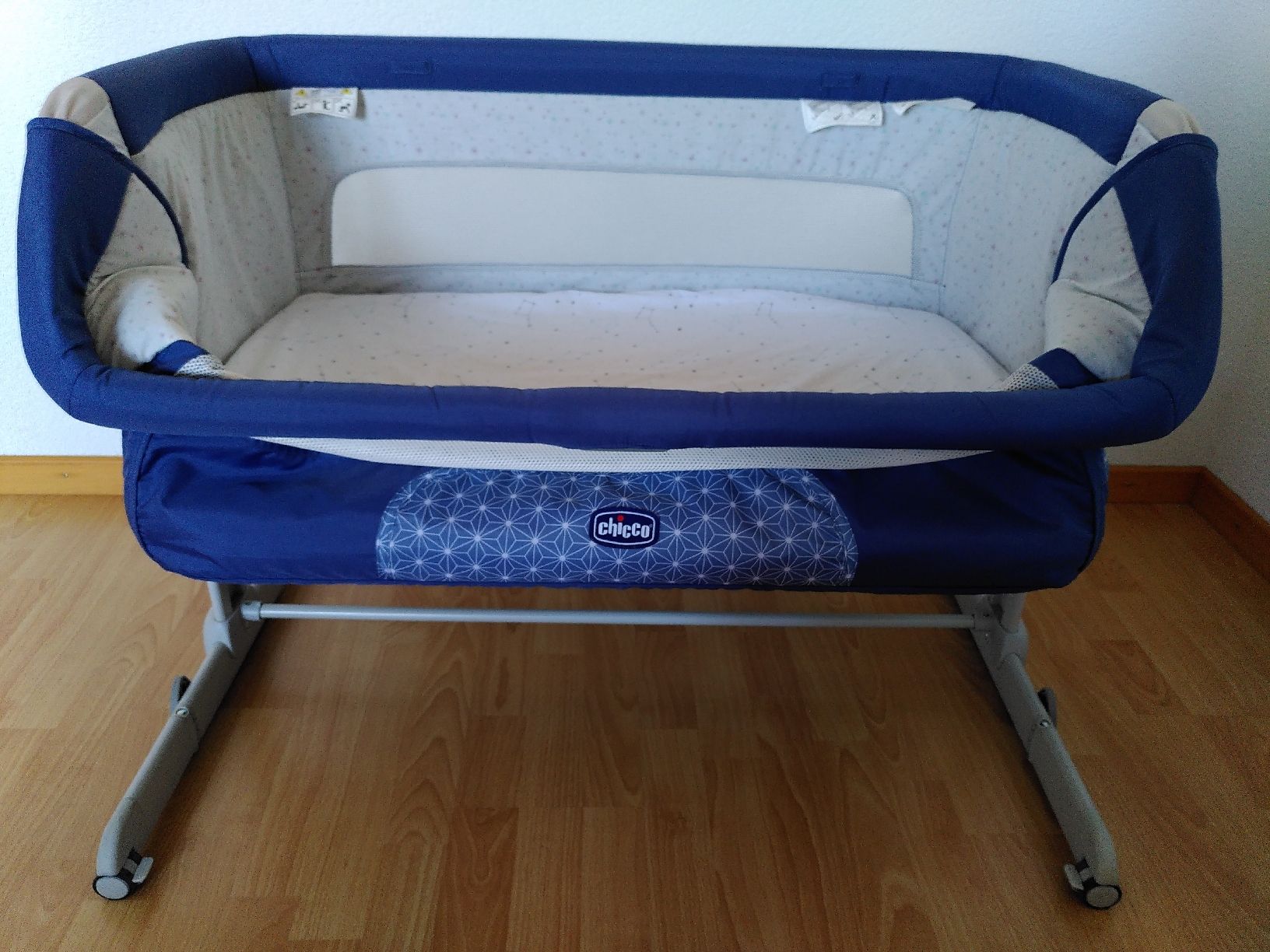 Chicco Lits: Chicco Cododo next2me – D'occasion à Echallens par Raphia87 1