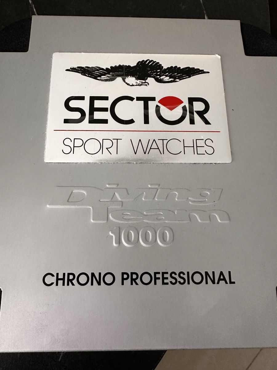Sector Orologi: Sector Chrono Titan Watch – Usato da Burgdorf venduto da N.O.C.