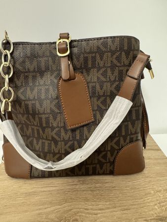 Handtasche Michael Kors braun Logo Muster neuwertig