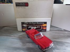 Ford Mustang 1/18 Precision 100