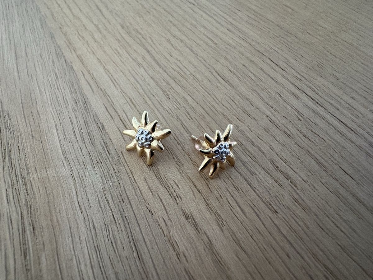 Edelweiss Orecchini pendenti & Orecchini a lobo: Ohrringe Edelweiss goldfarben – Nuovo (secondo la descrizione) da Meilen venduto da Harley.