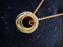Schickes Swarovski Collier mit Kristallen – ein Hingucker!