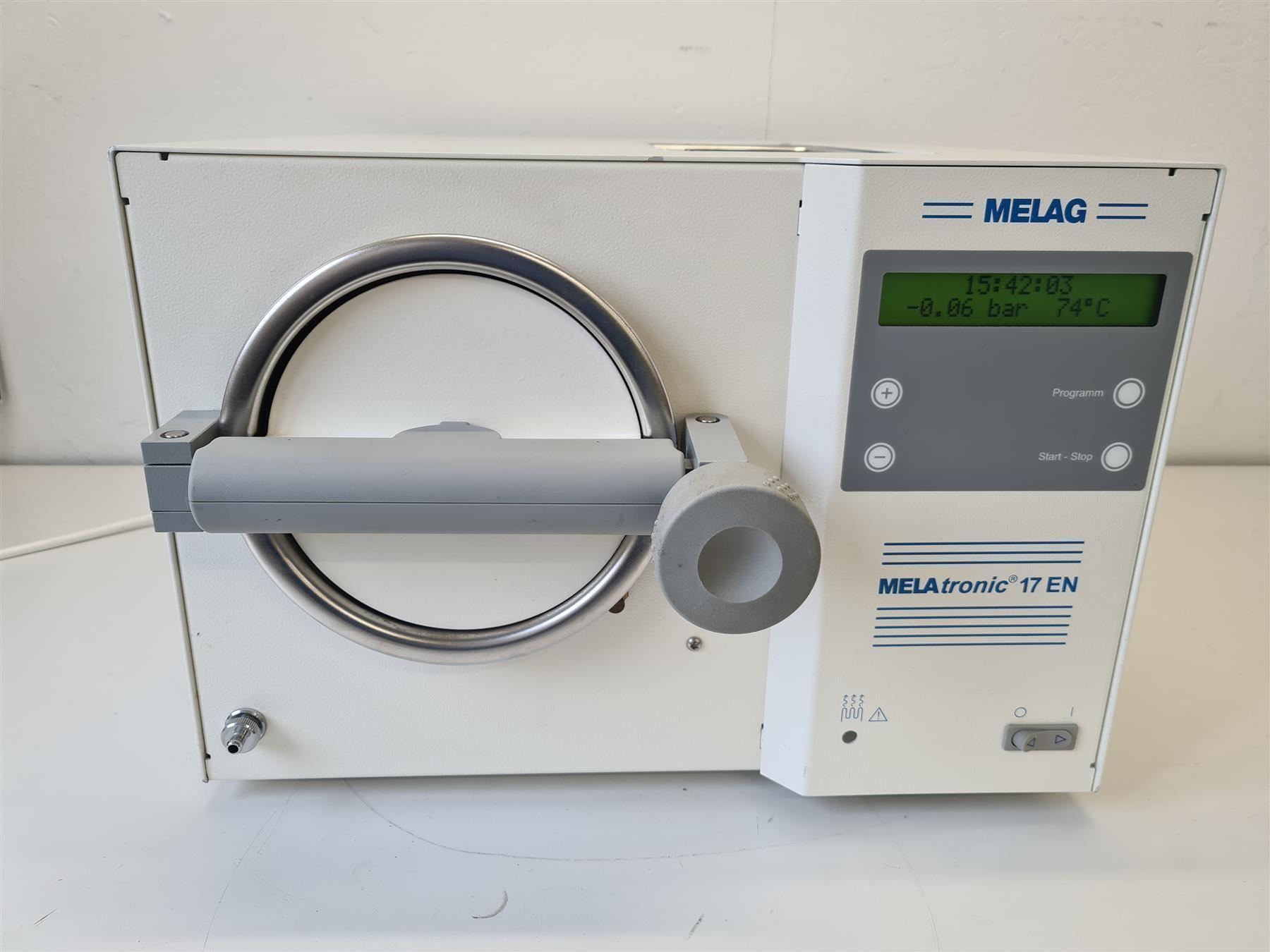 Tutte le macchine: MELAG MELAtronic 17 EN Autoklav – Usato da Niederdorf venduto da LeptonAG_Labor 1