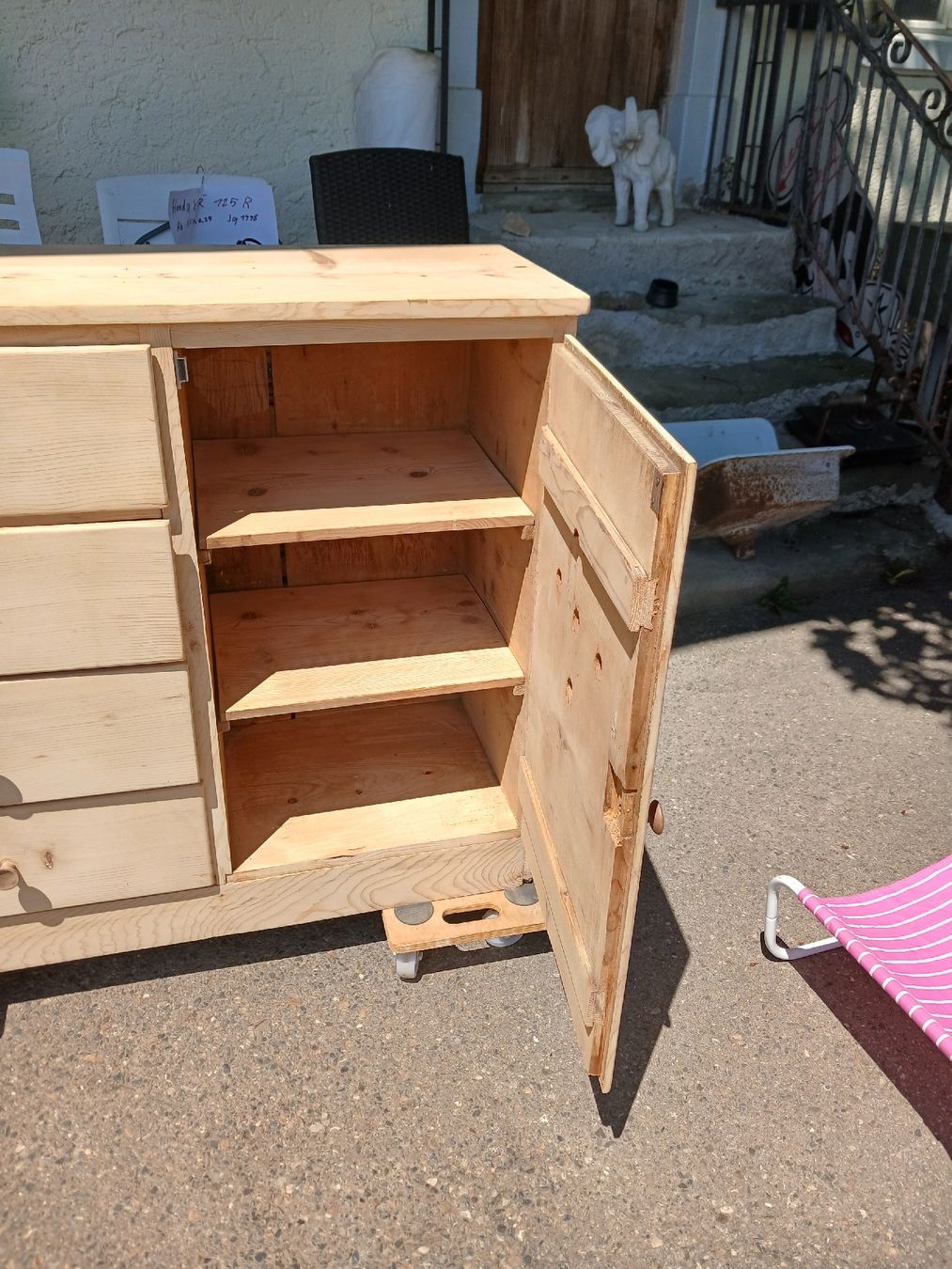 Commodes: Tannenholz Anrichte  – D'occasion à Hagenbuch ZH par bromaer 2