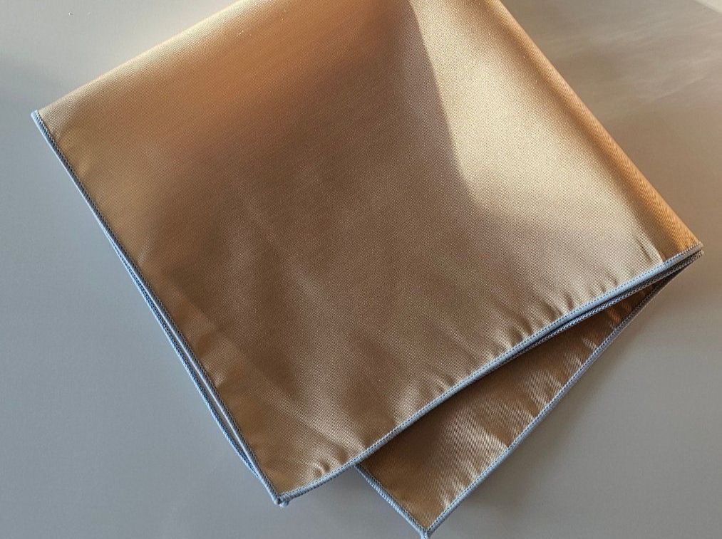 Cravatte: Einstecktuch - Pochette neu und originalverpackt – Nuovo e nell'imballaggio originale da Fehraltorf venduto da yan_t9yg 1