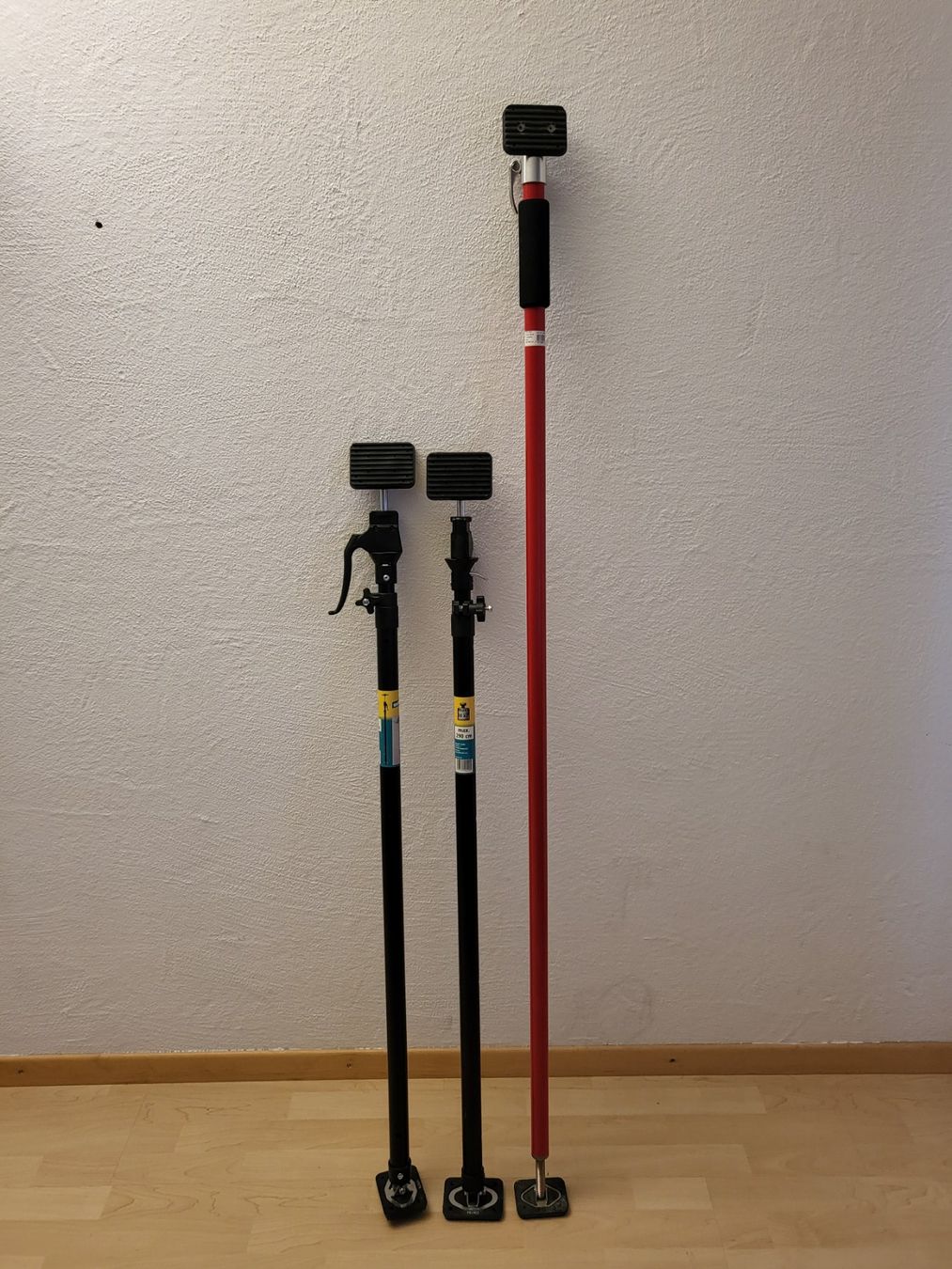 Alle Werkzeuge: Stützen Set 3 Stück – Gebraucht aus Pfäffikon ZH von telve