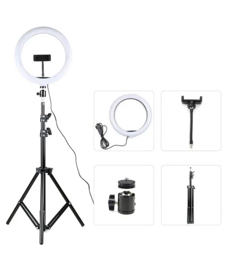 Treppiedi & Teste: Tripod Dreibein Stativ Halterung mit 10" LED Ringleuchte – Nuovo (secondo la descrizione) da Balsthal venduto da jan_SRT