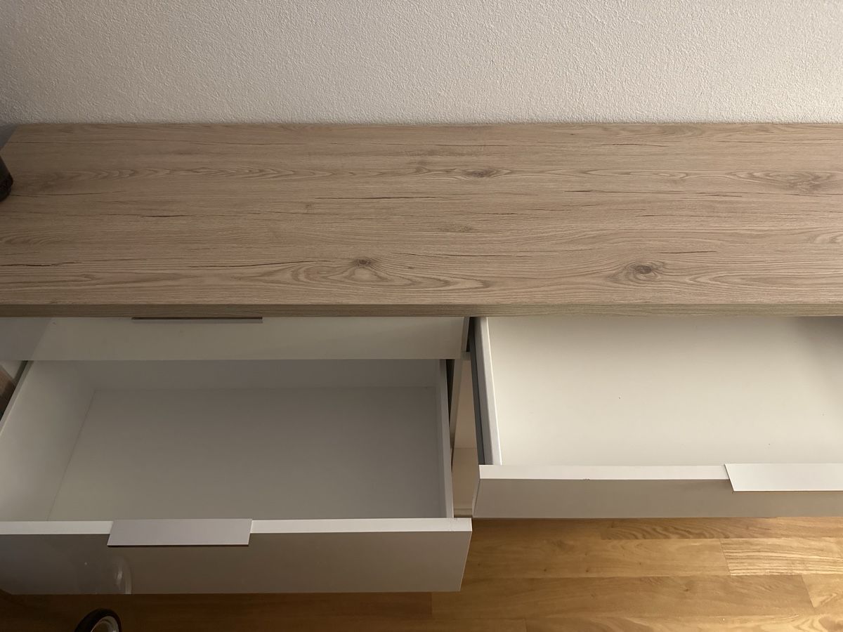 Cassettiere: Kommode Eiche Nachbildung mit 6 Schubladen gute Zustand – Usato da Solothurn venduto da laidbackchilling 2
