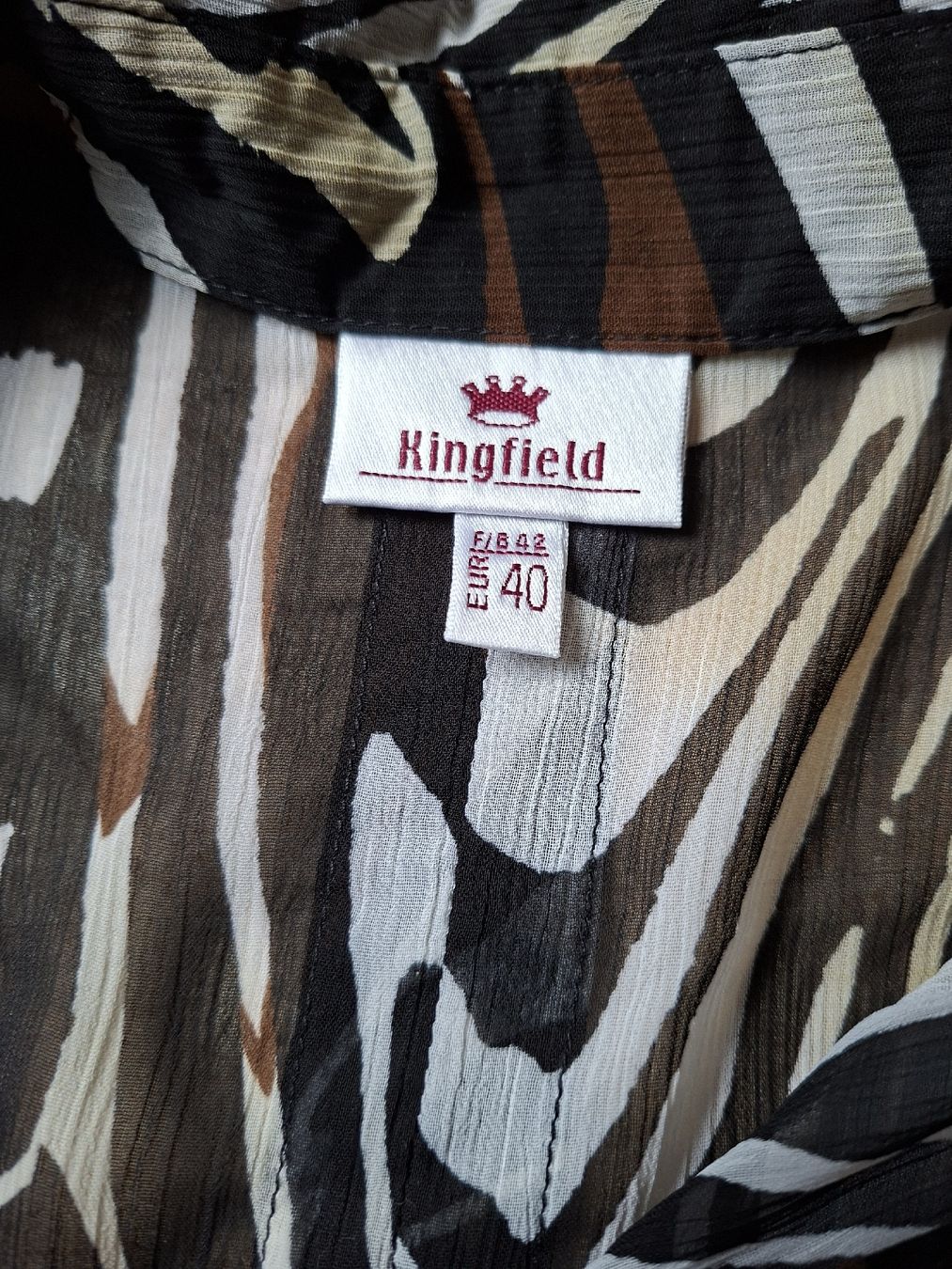 Camicette: Kingfield Sommer Bluse Gr. 40 Zebra Look durchscheinend – Usato da Klingnau venduto da vollmond36 4