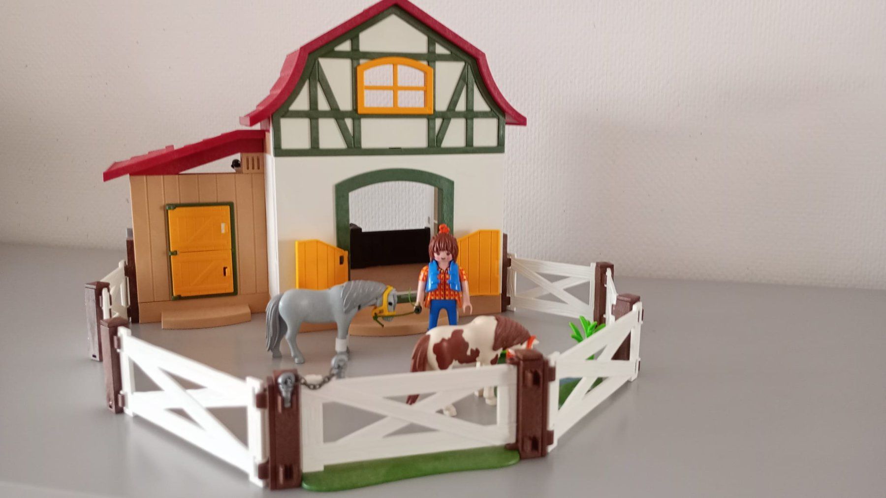 Playmobil Jouets: Playmobil Ponyhof 6927 – D'occasion à Stein AR par bigjohn82 2