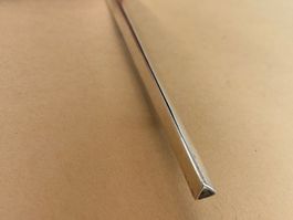 Lange Silberbrosche