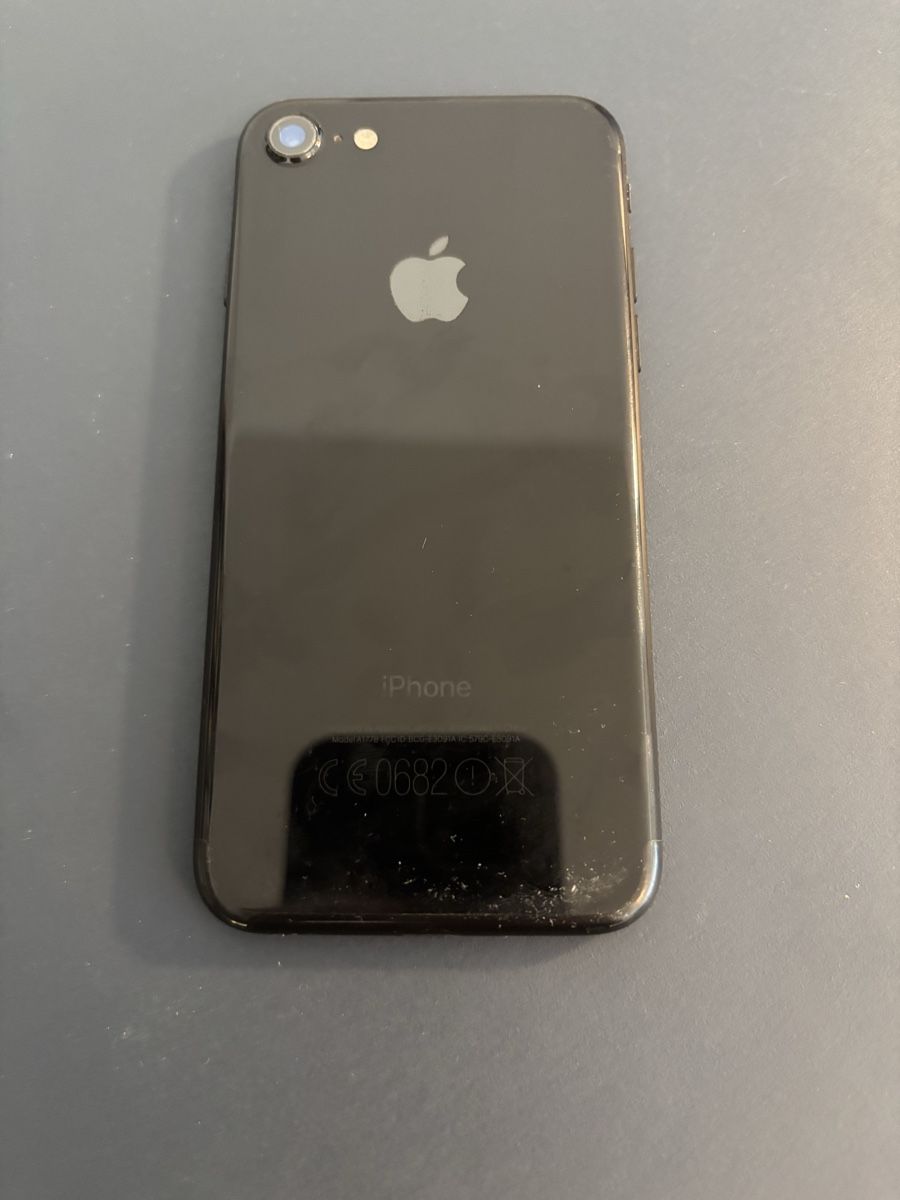 Apple Telefoni cellulari / Smartphones: iPhone 7 128GB – Usato da Cham venduto da Jaenu. 2