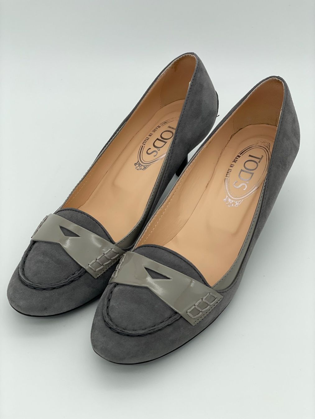 Tod'S Scarpe da donna: Tod's Gommini Pump EU 38 Grau – Usato da Zürich venduto da shoe_shop 2