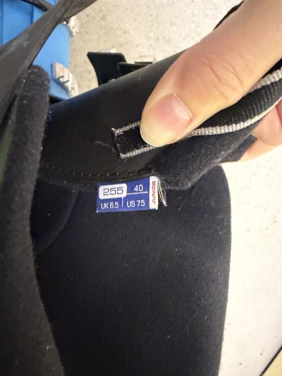 Scarpe da uomo: Skischuh Grösse 40 – Usato da Rain venduto da sve_v9g8 5