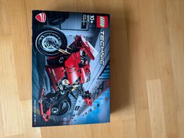 LEGO Technic 42107 Ducati Panigale V4 R OVP