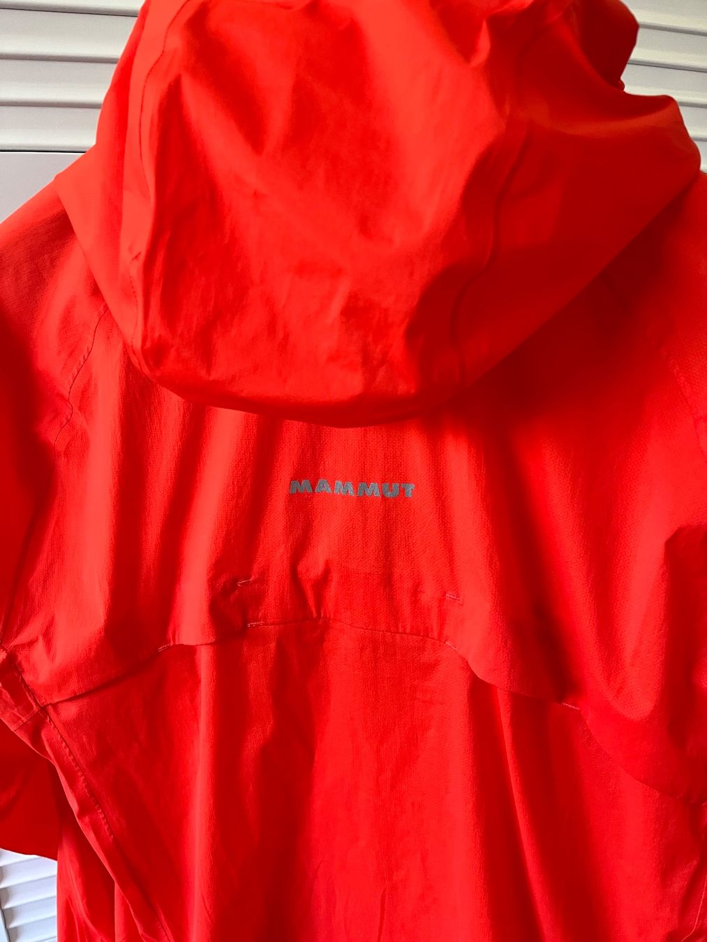 Mammut Giacche: MAMMUT Rainspeed Jacket, dark orange, ultralight, GrM/50 – Nuovo e nell'imballaggio originale da Adliswil venduto da vette56 2
