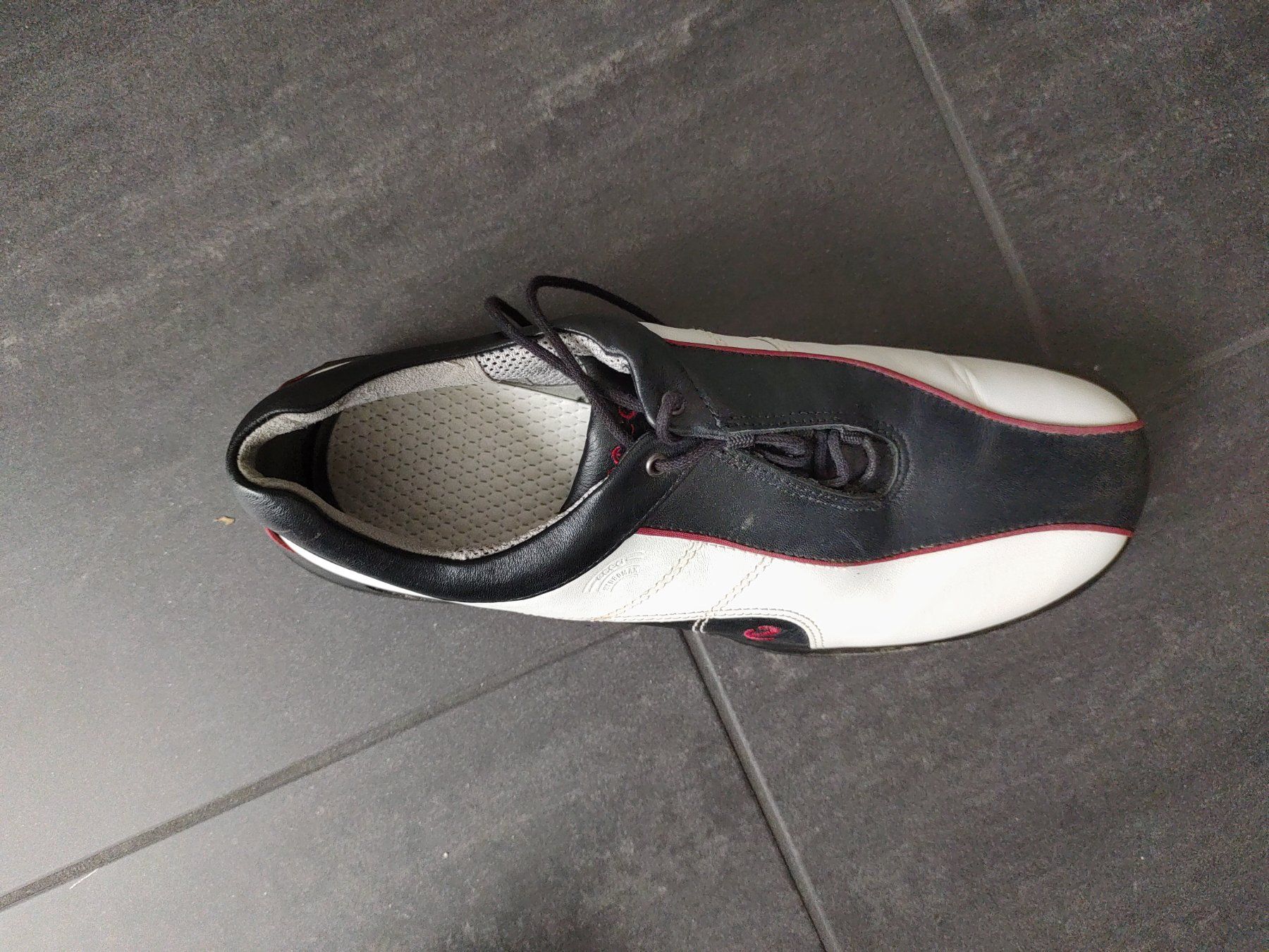 Damenschuhe: Damen Golfschuhe, 2 diverse Paare – Gebraucht aus Winterthur von jarmila2022