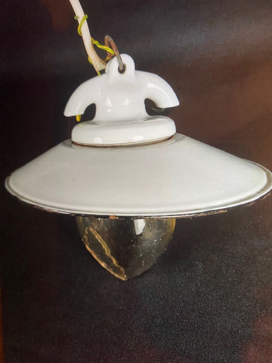 Lampade: Vintage Lampe – Usato da Schlieren venduto da Jeajet 1