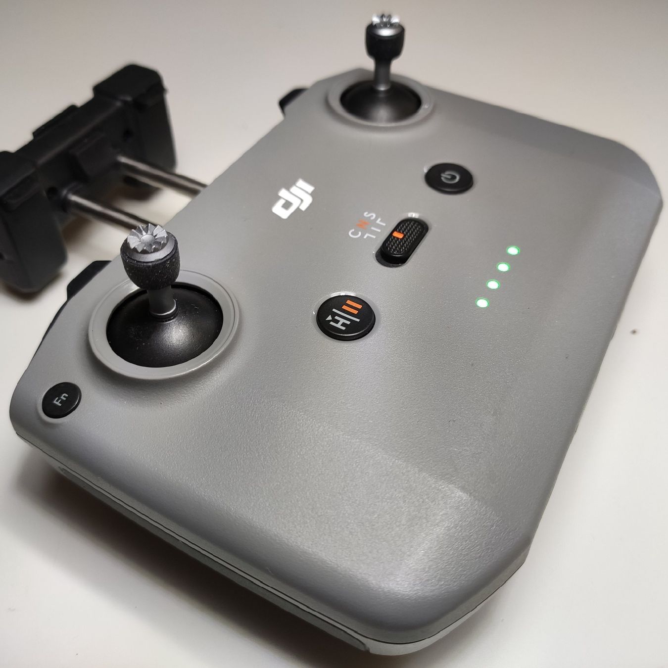 DJI Modellismo RC: DJI Controller RC-N3 (wie NEU/Original!) – Nuovo (secondo la descrizione) da Zürich venduto da Biedermann23 1