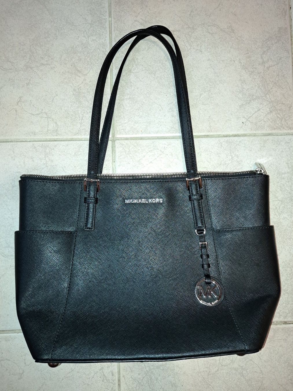 Michael Kors Borse da donna: Lieblingsstück Michael Kors Handtasche – Usato da Niederstocken venduto da Cocos_nut 3