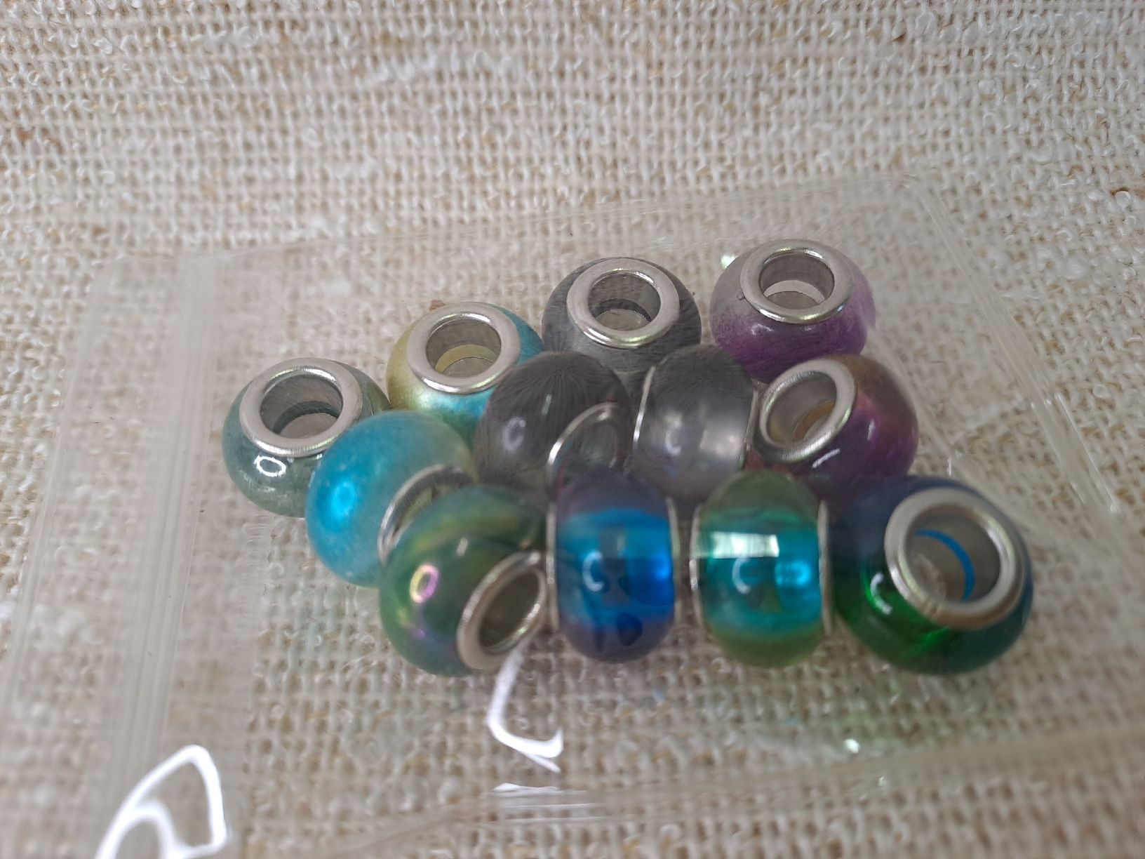 Perle (finte): 12 Schnürsenkel Perlen Schmuck – Nuovo e nell'imballaggio originale da Uznach venduto da Walaylatiere 1