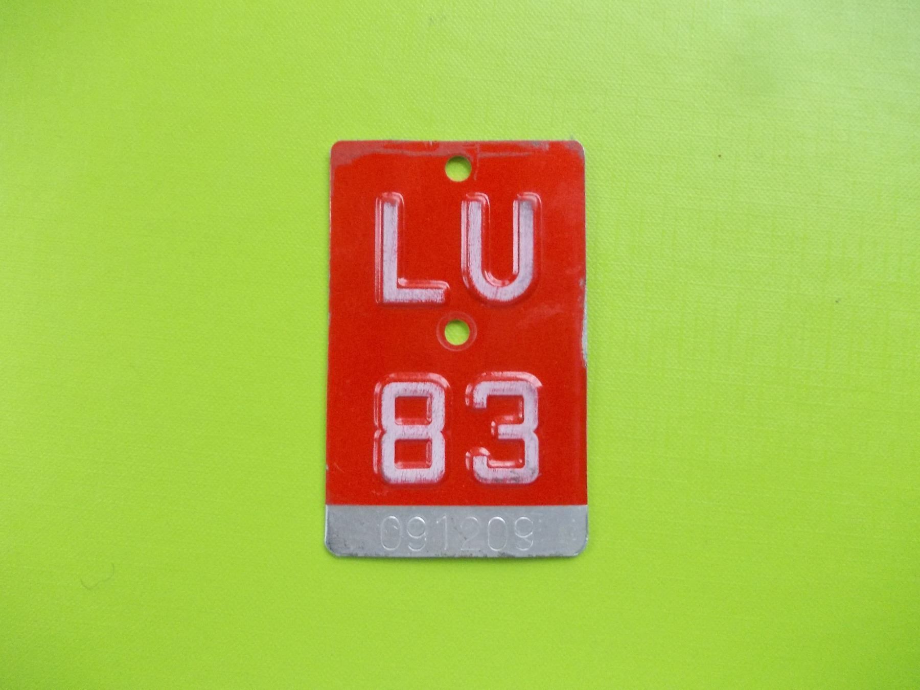 Ecriteaux: Velonummer / Fahrradnummer  LU 83 – D'occasion à Gsteigwiler par HORMIGA21