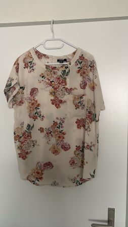 NEU Bluse / Grösse M