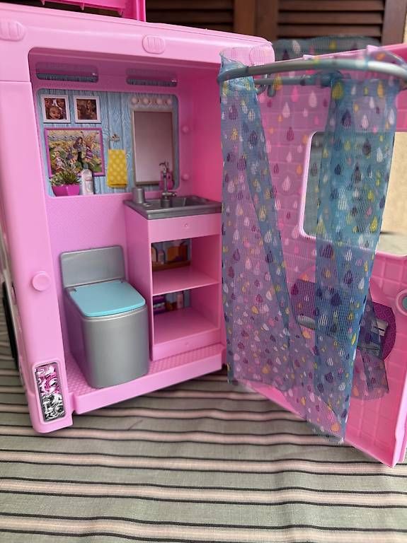 Spielzeuge: Camping car Barbie + accessoires  – Gebraucht aus Troinex von Steph_muller 2