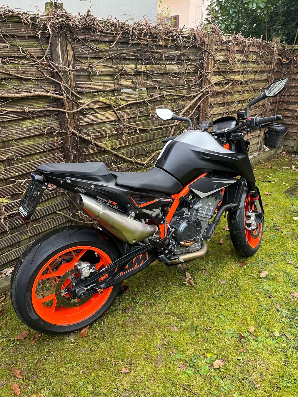 KTM Strada: KTM Duke 890 R – Usato da Lenzburg venduto da r_mendes 1
