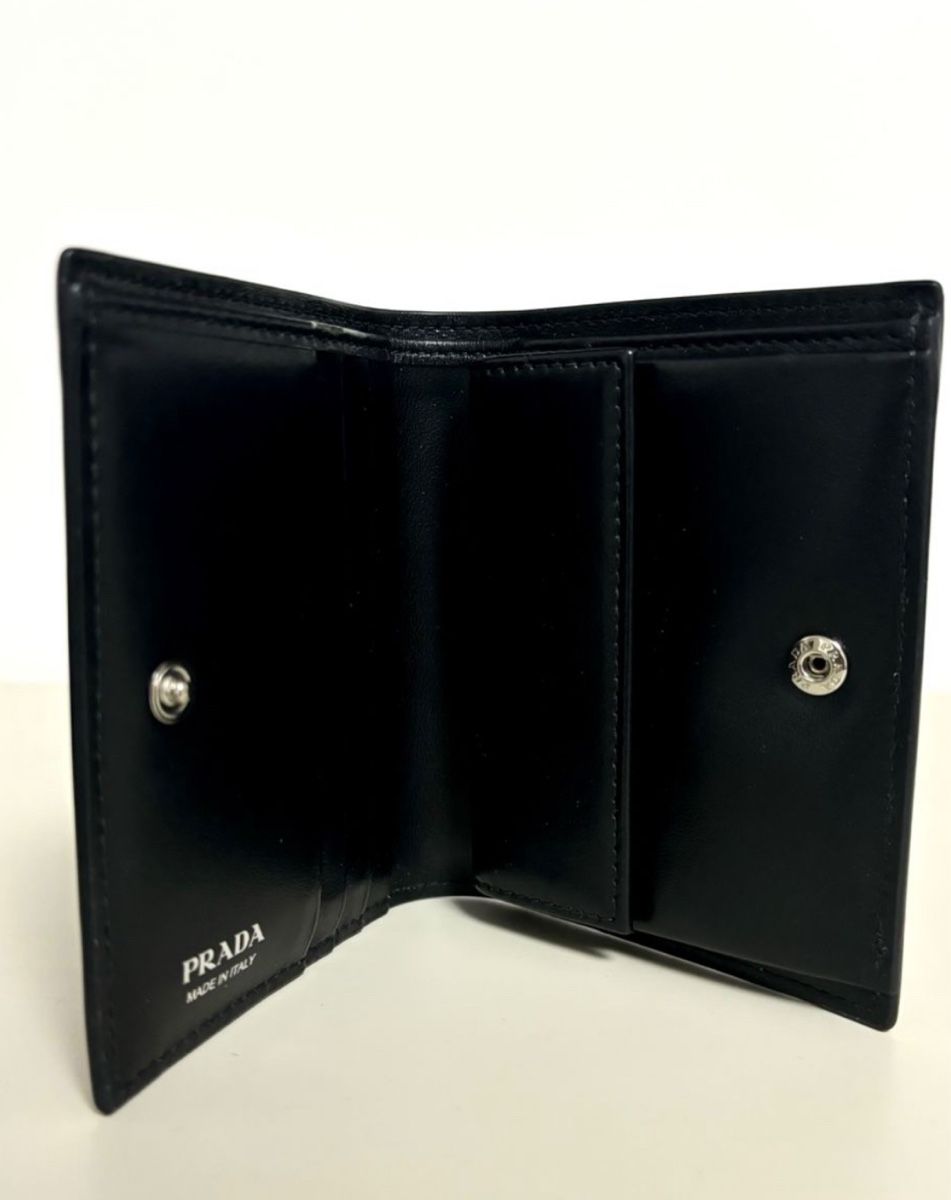 Prada Brieftaschen: PRADA Luxury Leather Wallet (NP 700.-)  – Gebraucht aus Luzern von Swiss-Garage 4