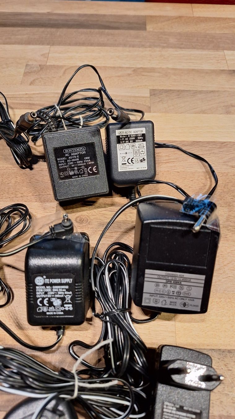 Laufwerke & Adapter: diverse Adapter – Gebraucht aus Steinhausen von V4ABC 1