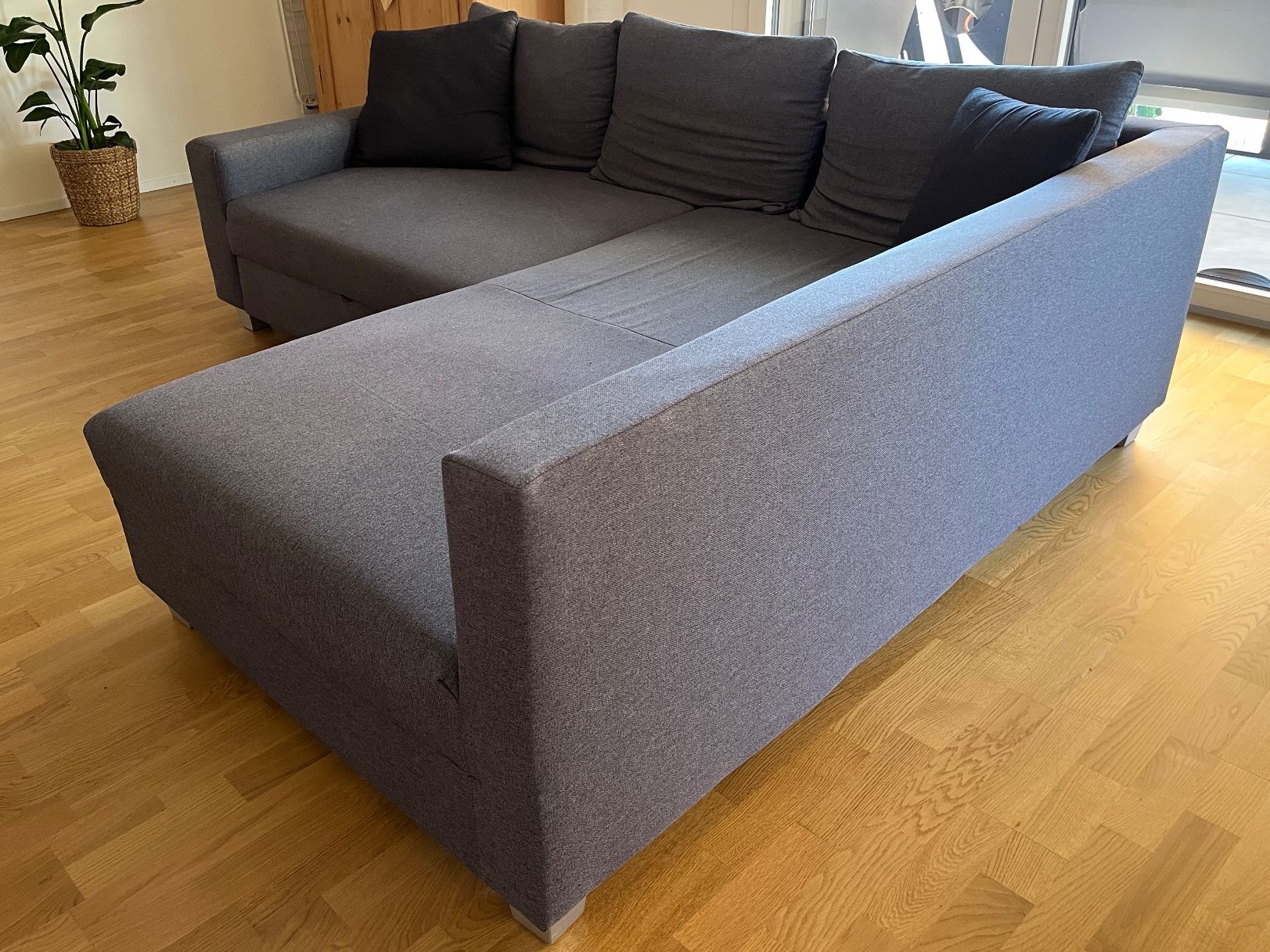 Divani: Ecksofa mit Schlaffunktion - guter Zustand – Usato da Ostermundigen venduto da sofie_64 2