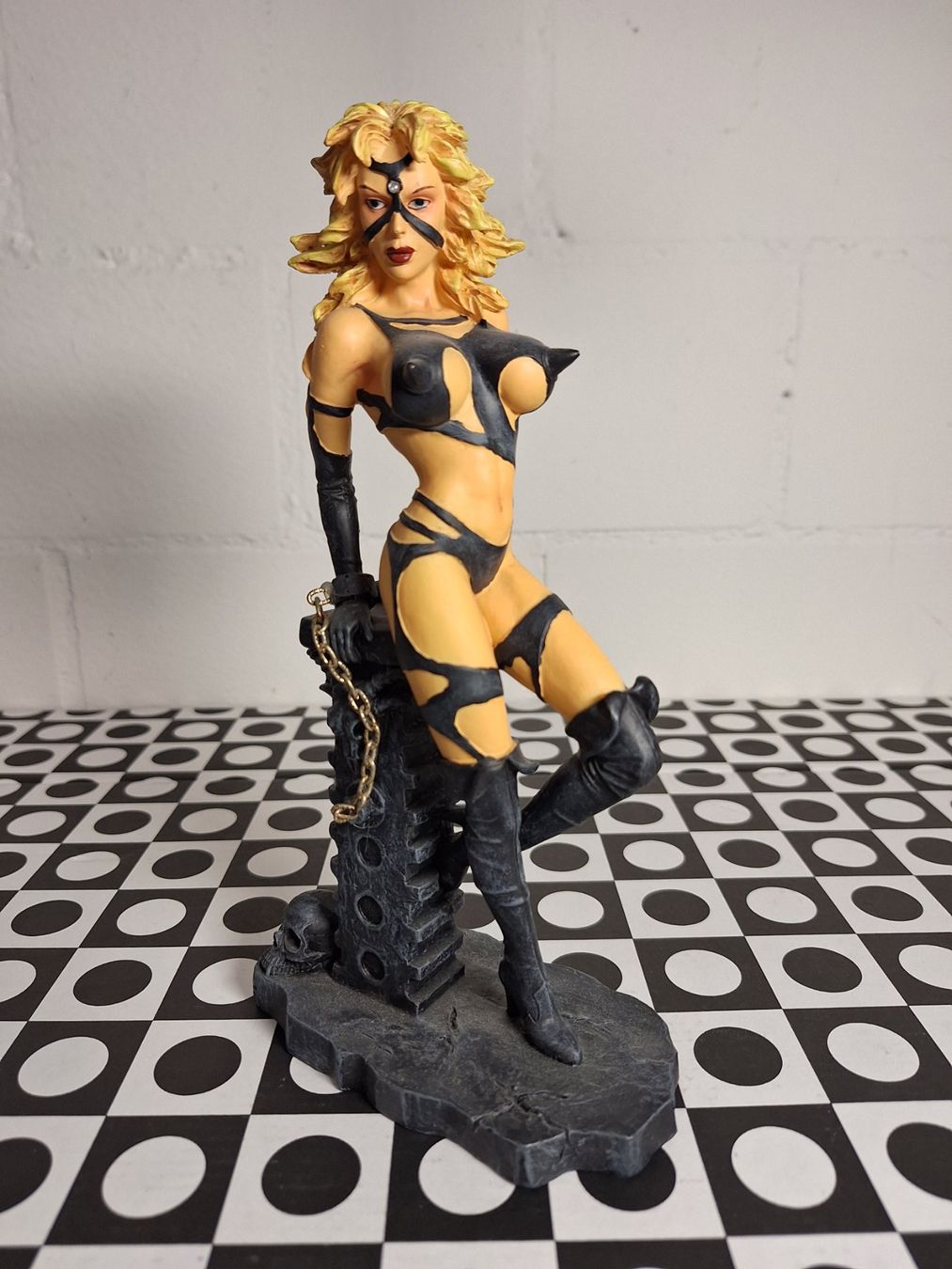 Statuette: Erotik Figur – Usato da Niederhasli venduto da ZZoki