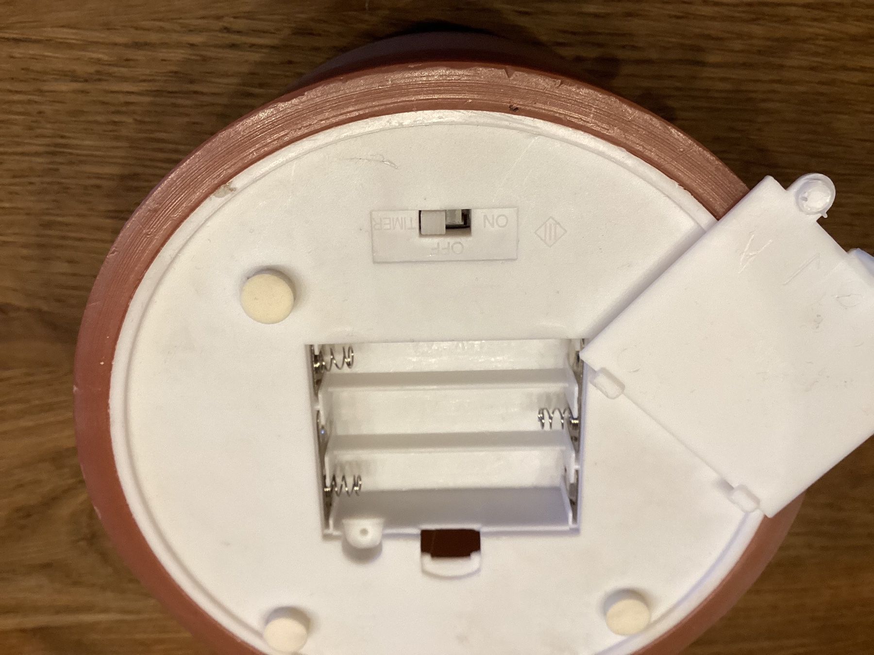 Candele: Gemütliche LED-Kerze mit Timerfunktion, neuwertig! – Nuovo (secondo la descrizione) da Gretzenbach venduto da Winery 3
