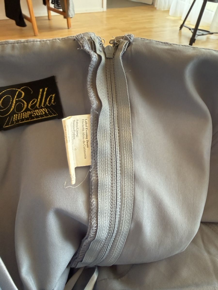 Vestiti: Festliches langes Kleid, Gr. XXL – Usato da St Gallen venduto da Berta343 5