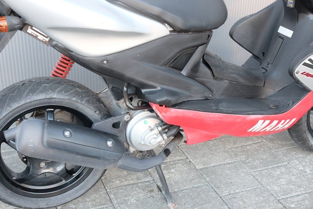 Yamaha Scooters: Yamaha Aerox 50 offene Version – Gebraucht aus Sargans von pirelli146 6