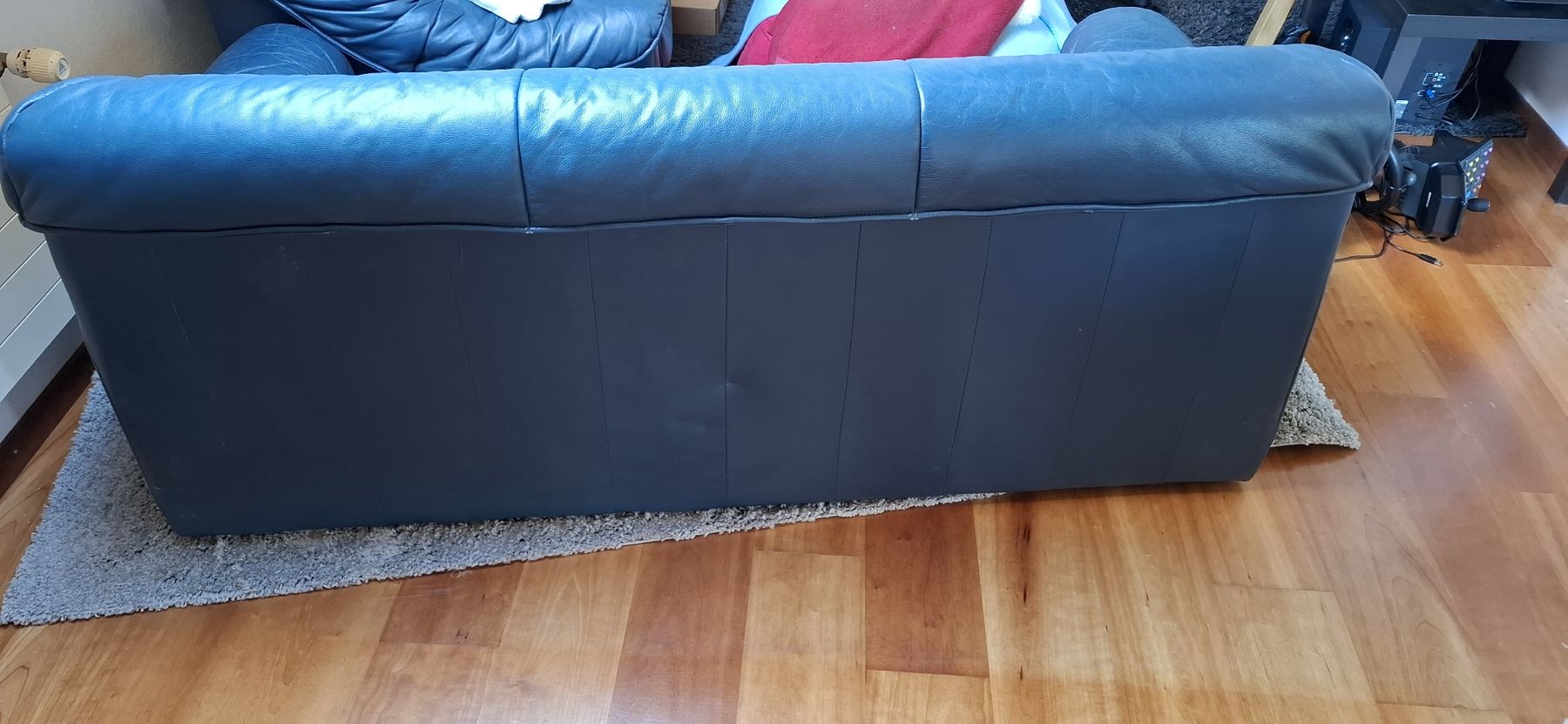 Divani: Sehr bequemes Ledersofa blau, 3-Sitzer – Usato da Wuppenau venduto da Jaqueline 2