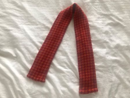 Strickschal aus Wolle, 120 cm lang und 10 cm breit
