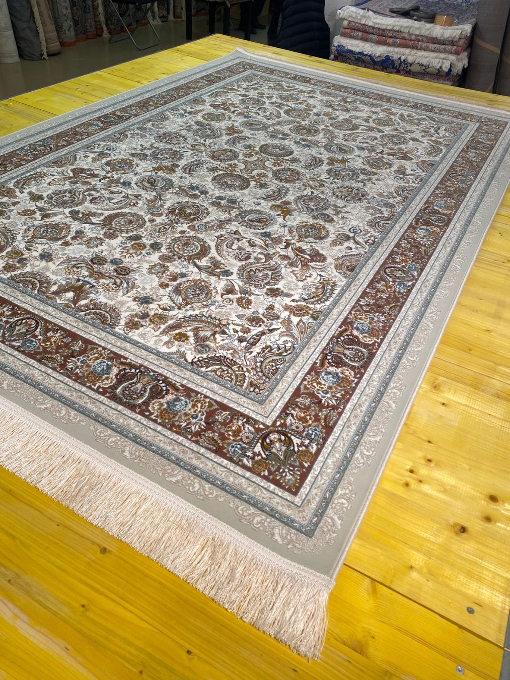 Tappeti: Schöner Perserteppich mit klassischem Muster 150x225 – Nuovo e nell'imballaggio originale da Birmensdorf ZH venduto da azad110 1