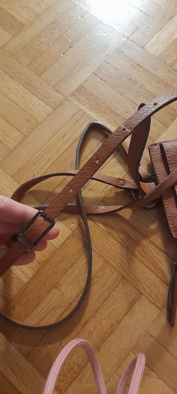 Esprit Sacs: praktische Handytasche mit 3 Fächern – D'occasion à Ebikon par dietiker-s 6