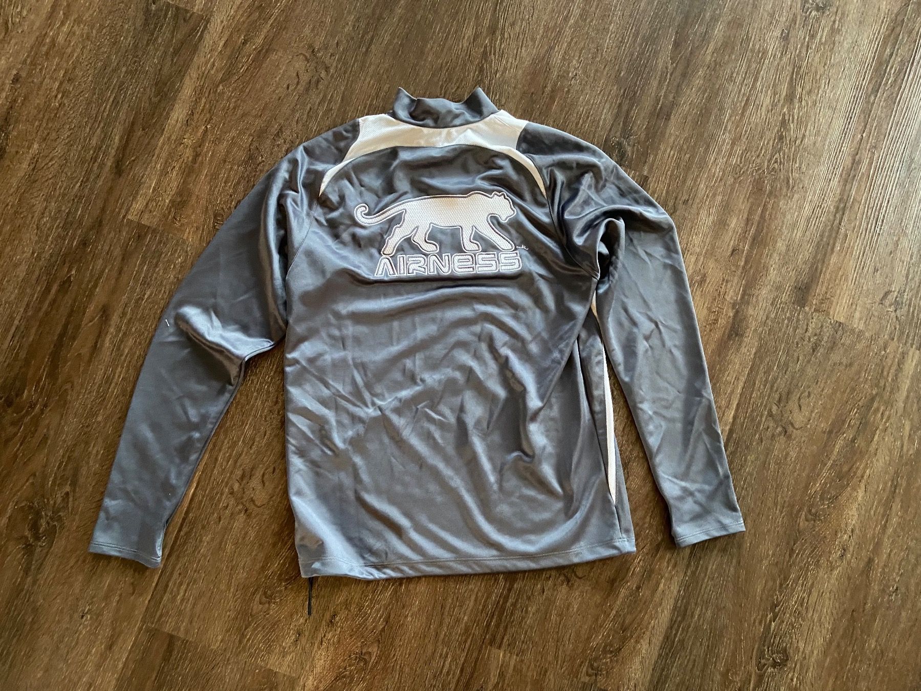 Leibchen & Hosen: AJ Auxerre Trainingspulli Gr. M – Gebraucht aus Muttenz von bargain_hunter 4