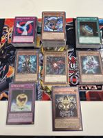 Yugioh cards (+200)
