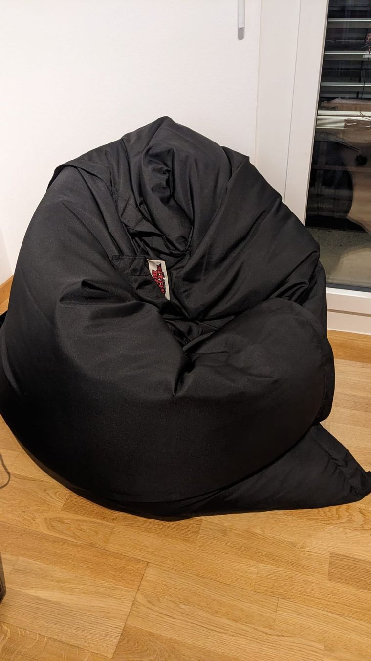 Sessel: Sitzsack "Sitting Bull" Bean Bag - schwarz – Gebraucht aus Lenzburg von