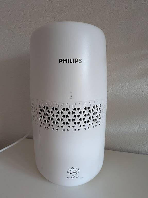 Humidificateurs: Luftbefeuchtung Philips Series 2000 – D'occasion à Zurich par luc_p9fy