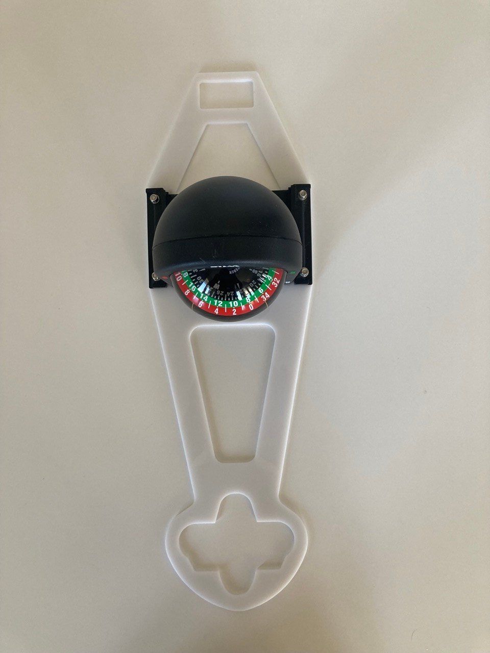 Laser Boote: Compas SILVA et support pour dériveur Laser et ILCA – Neu und originalverpackt aus la tour de peilz von ferdinando05 1